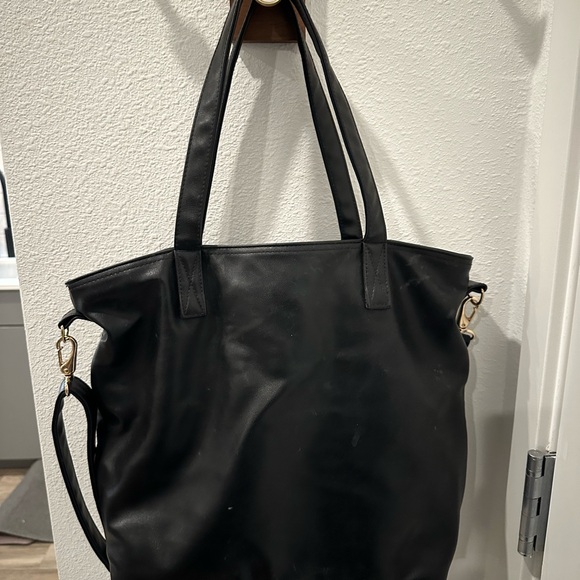 Simple Modern Tote - Picture 2 of 2